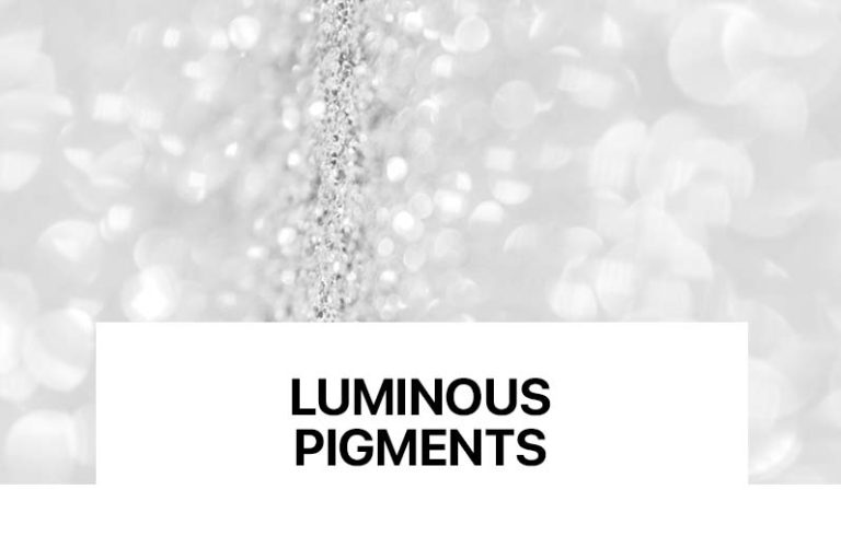 I japin lëkurës një “shkëlqim” të veçantë, duke unifikuar tonin dhe përmirësuar ndriçimin e saj.